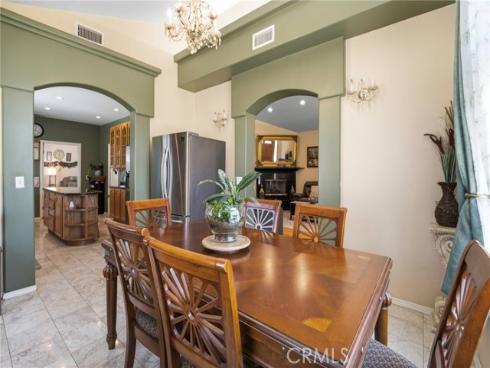 2525 W Olive Avenue, Fullerton, CA