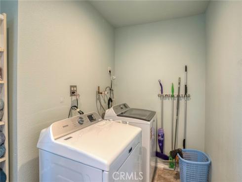 2525 W Olive Avenue, Fullerton, CA