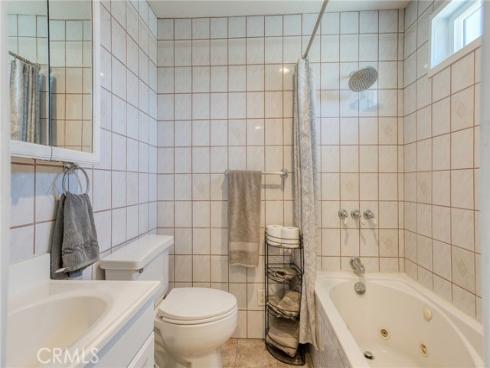 2525 W Olive Avenue, Fullerton, CA