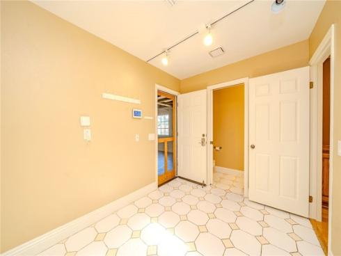 2929  San Juan  , Fullerton, CA