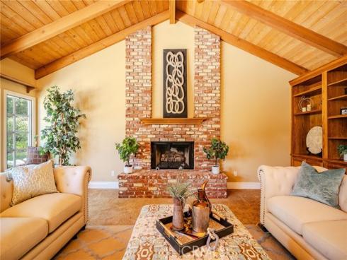 2929  San Juan  , Fullerton, CA