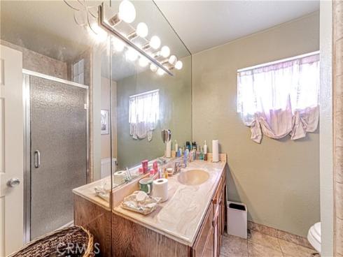 925 W Maplewood , Fullerton, CA
