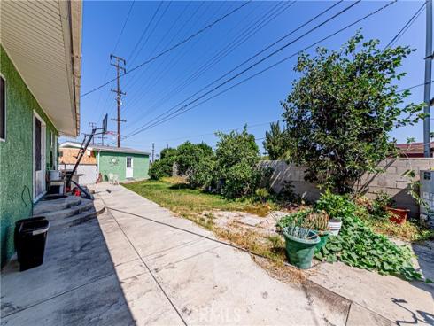 925 W Maplewood , Fullerton, CA