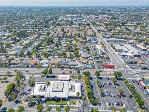 925 W Maplewood  , Fullerton, CA