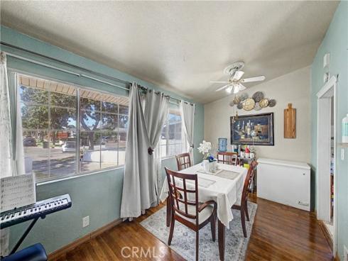 925 W Maplewood , Fullerton, CA