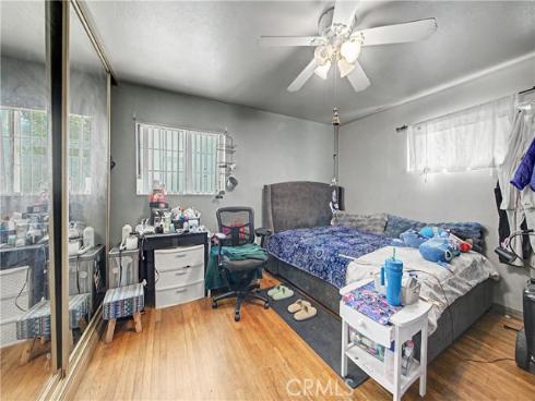 925 W Maplewood , Fullerton, CA