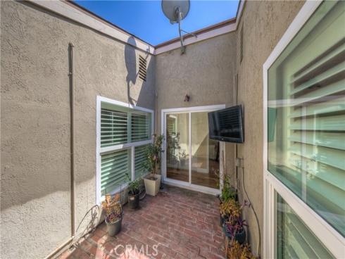 2991  Gingerwood  , Fullerton, CA