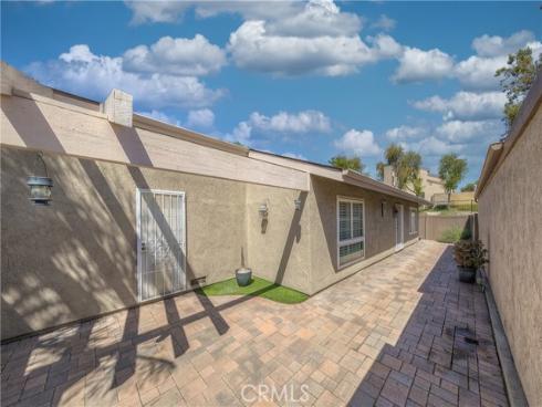 2991  Gingerwood  , Fullerton, CA