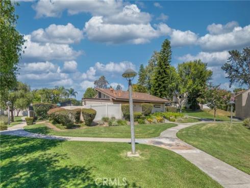 2991  Gingerwood  , Fullerton, CA