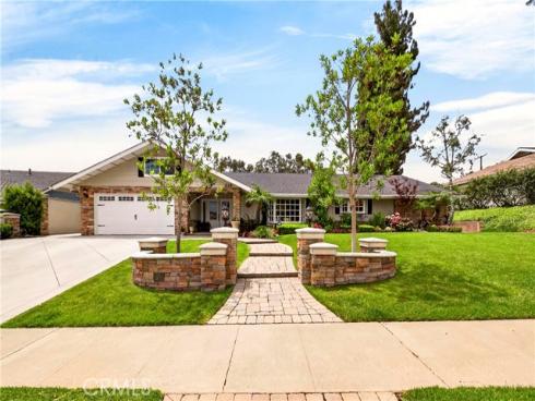 1448 W Domingo   Road, Fullerton, CA
