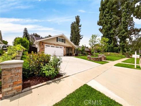 1448 W Domingo   Road, Fullerton, CA