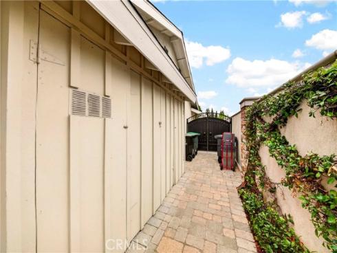 1448 W Domingo   Road, Fullerton, CA