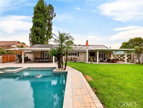 1448 W Domingo   Road, Fullerton, CA