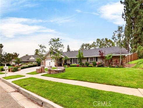 1448 W Domingo   Road, Fullerton, CA