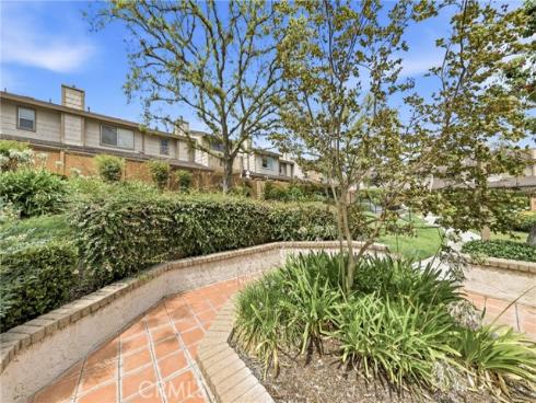 1569 Avenida Selva 201 , Fullerton, CA