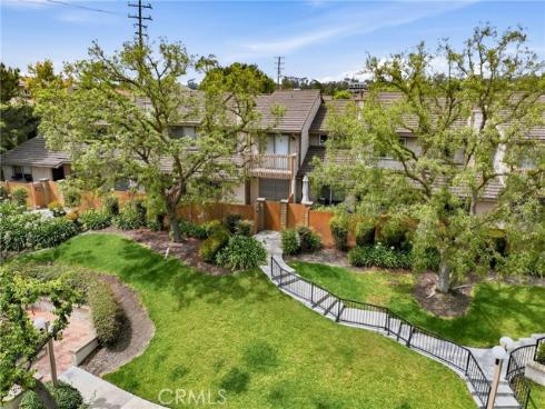 1569 Avenida Selva 201 , Fullerton, CA
