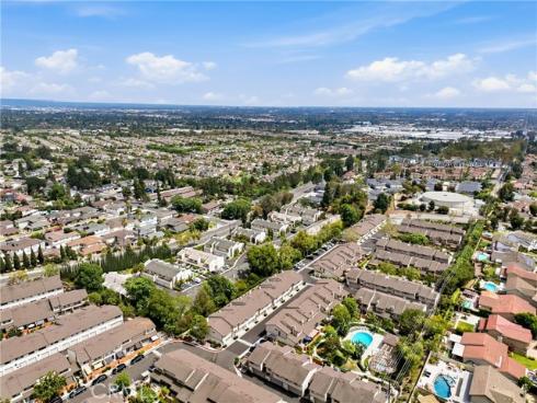1569 Avenida Selva 201 , Fullerton, CA