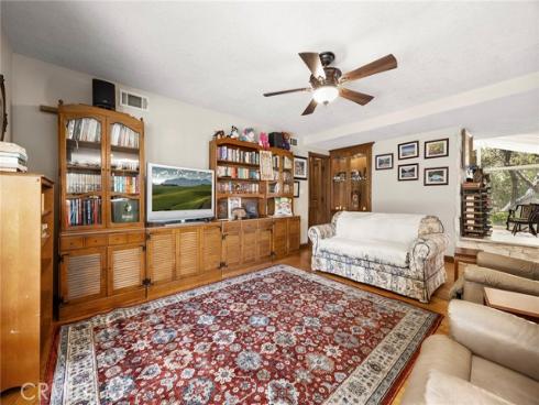 901  Laguna   Road, Fullerton, CA