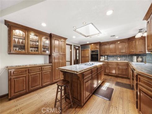 901  Laguna   Road, Fullerton, CA
