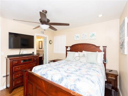 1105 W Ash , Fullerton, CA