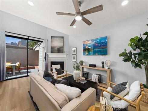 2220 E Chapman 54 Avenue, Fullerton, CA