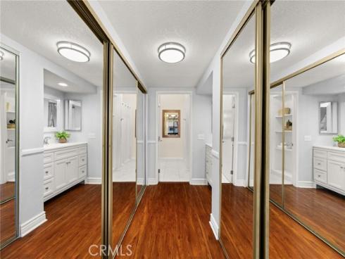 2220 E Chapman 54 Avenue, Fullerton, CA