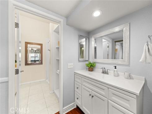2220 E Chapman 54 Avenue, Fullerton, CA