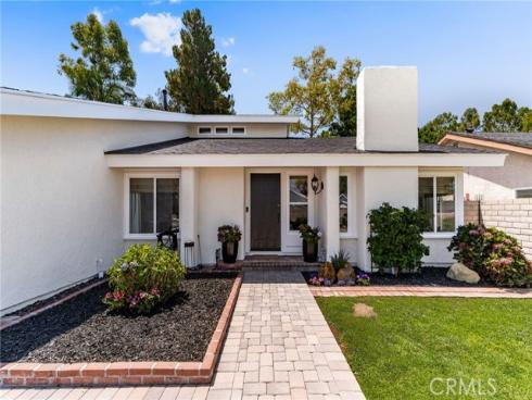 254 Las Riendas , Fullerton, CA