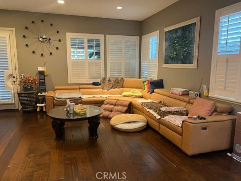 2564 Nixon Way , Fullerton, CA