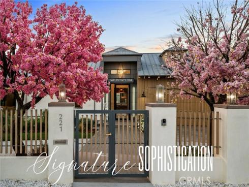 221 W Las Palmas , Fullerton, CA