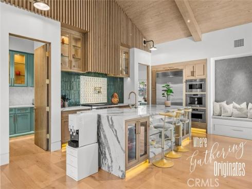 221 W Las Palmas , Fullerton, CA