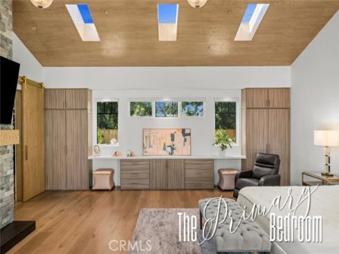 221 W Las Palmas , Fullerton, CA