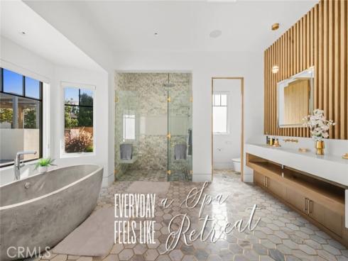 221 W Las Palmas , Fullerton, CA