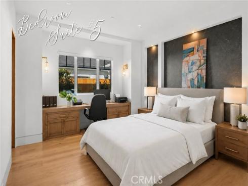 221 W Las Palmas , Fullerton, CA
