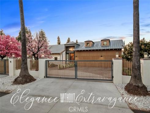 221 W Las Palmas , Fullerton, CA
