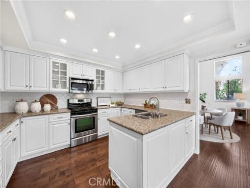 636 Colonial Circle, Fullerton, CA