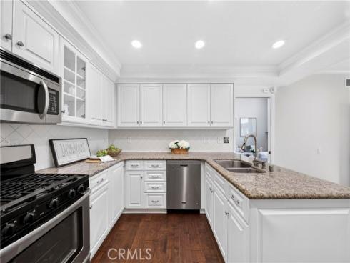 636 Colonial Circle, Fullerton, CA