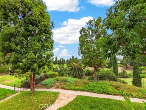 636 Colonial Circle, Fullerton, CA