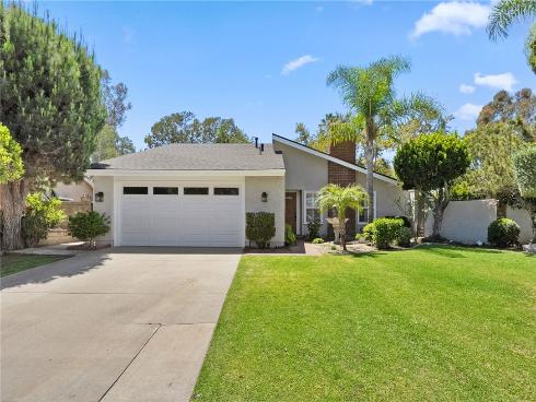 1453 Post , Fullerton, CA