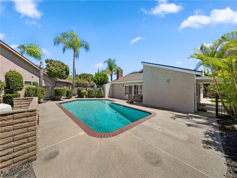 1453 Post , Fullerton, CA
