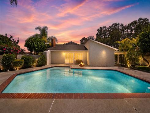 1453 Post , Fullerton, CA