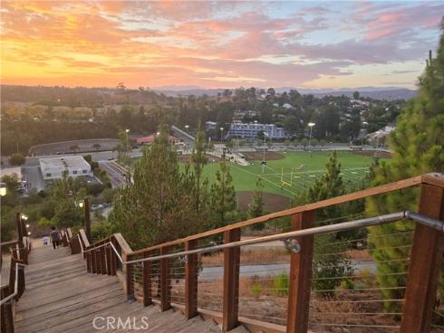 1360 Shadow K Lane, Fullerton, CA