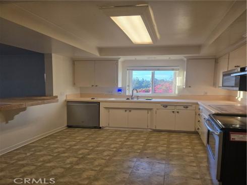 1360 Shadow K Lane, Fullerton, CA