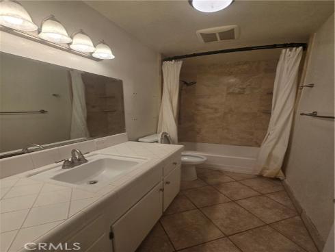 1360 Shadow K Lane, Fullerton, CA