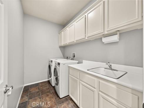 1918 Edinburgh Way, Fullerton, CA
