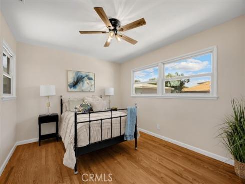913 N Raymond , Fullerton, CA