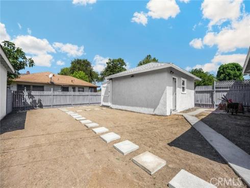 913 N Raymond , Fullerton, CA