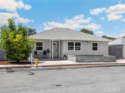 913 N Raymond , Fullerton, CA