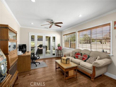1040 El Mirador Drive, Fullerton, CA
