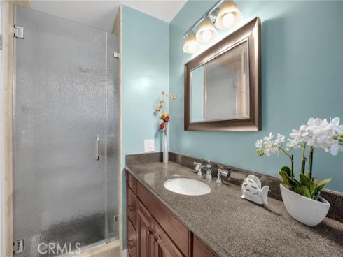 1040 El Mirador Drive, Fullerton, CA
